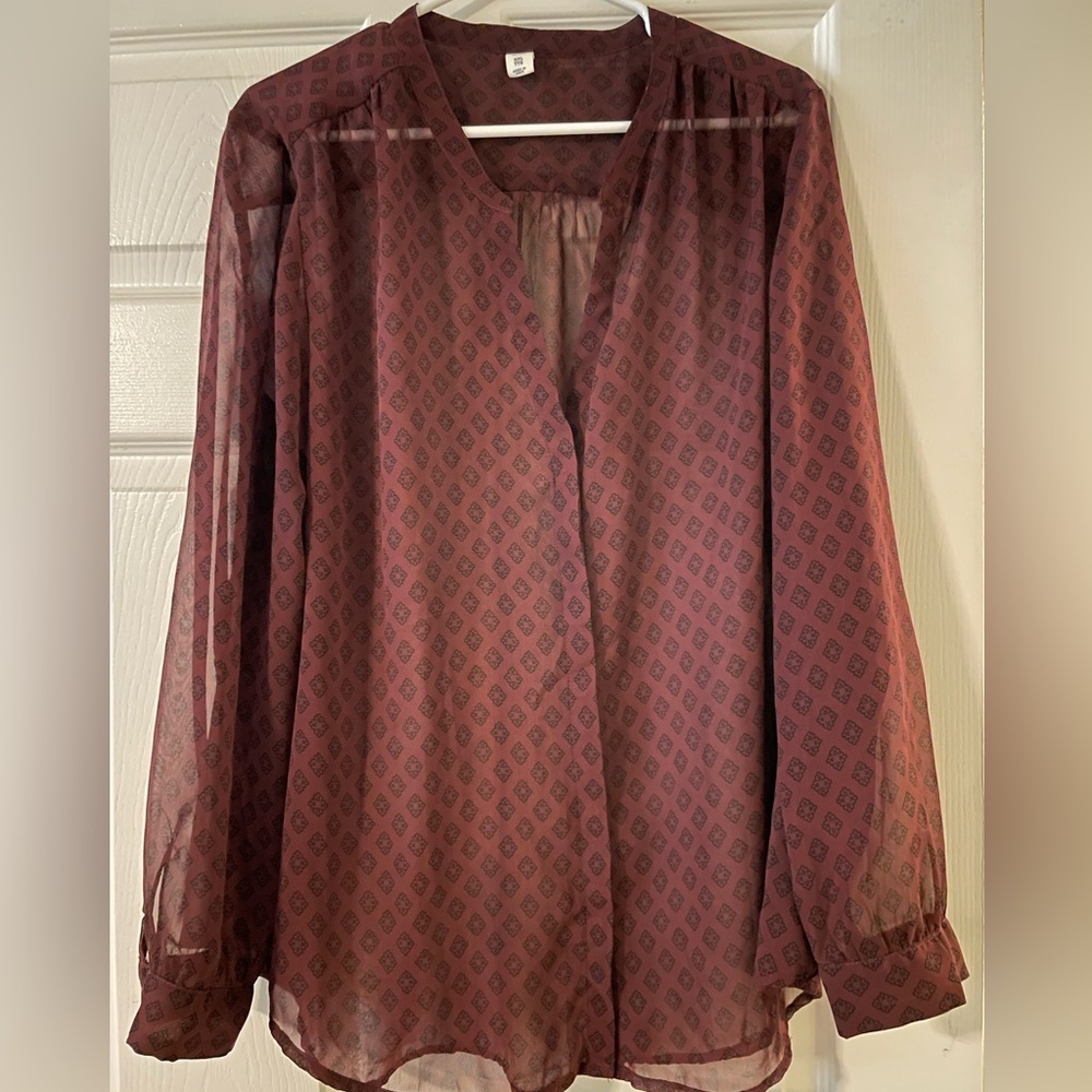 Old Navy long sleeve sheer blouse - Size XXL.